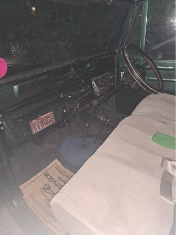 mitshbishi-4dr5-jeep-1980-big-5