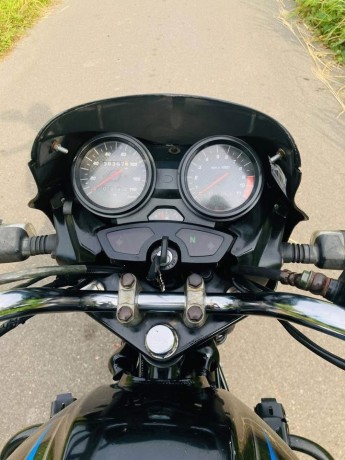 bajaj-discovery-135-big-3