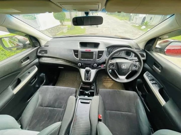 honda-cr-v-4x4-2012-big-4