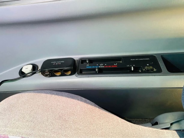 toyota-noah-original-diesel-2003-big-3