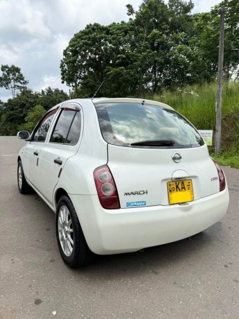 nissan-march-ak12-2003-big-1