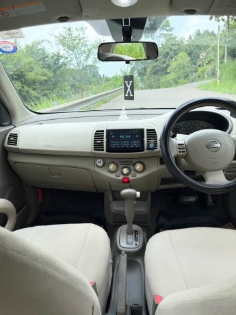 nissan-march-ak12-2003-big-2