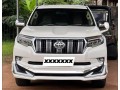 2014-land-cruiser-150-small-0