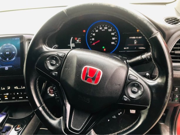 honda-vezel-rs-sensing-2016-big-6