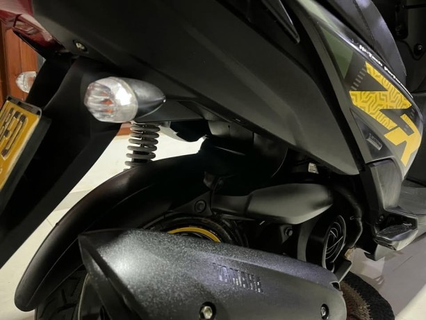 yamaha-ray-zr-disc-brake-2017-big-9