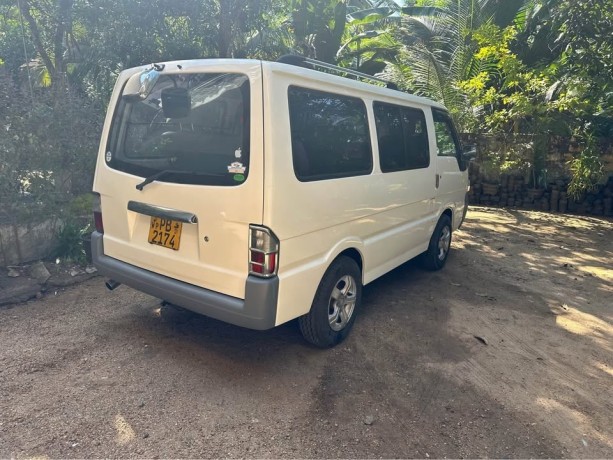 nissan-vanette-2002-big-3