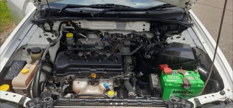nissan-y11-20012003-big-3