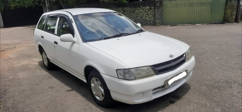 nissan-y11-20012003-big-5