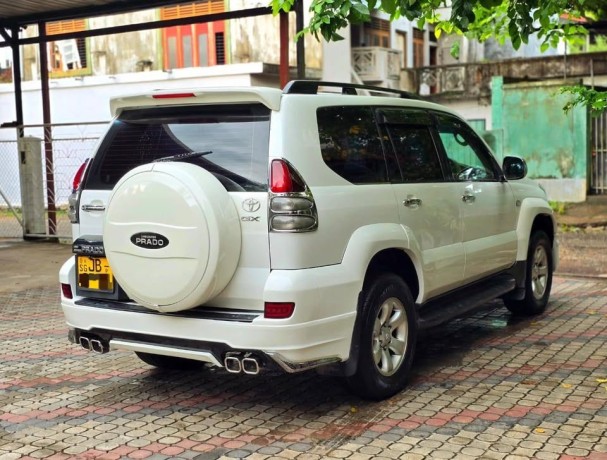 prado-120-2004-big-5