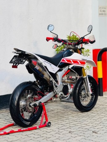 yamaha-wr250r-2012-big-6