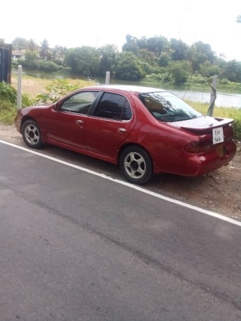 nissan-bluebird-big-1