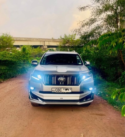 toyota-prado-151-tzg-diesel-2018-big-1