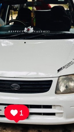 daihatsu-mira-2001-big-2