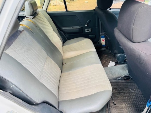toyota-corsa-big-5