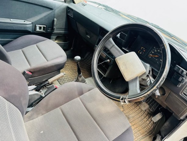 toyota-corsa-big-3