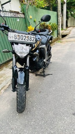 yamaha-fz-16-20152016-big-0