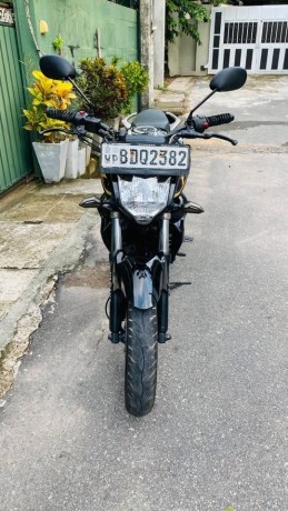 yamaha-fz-16-20152016-big-3