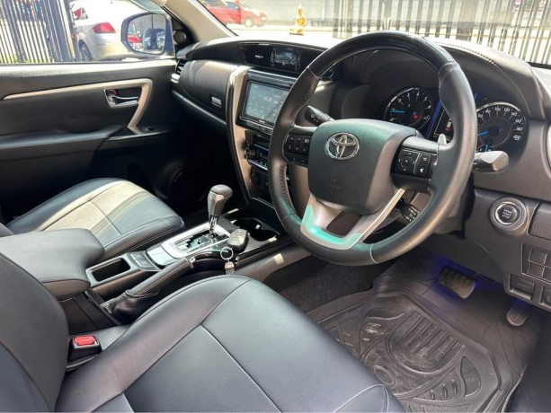 toyota-fortuner-2016-big-5