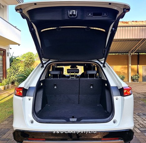 honda-vezel-z-grade-2023-big-8