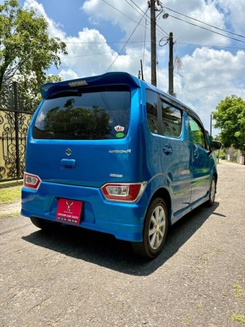 suzuki-wagon-r-fz-2018-big-4
