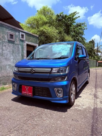 suzuki-wagon-r-fz-2018-big-1