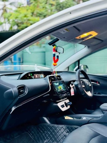 prius-4th-gen-big-1