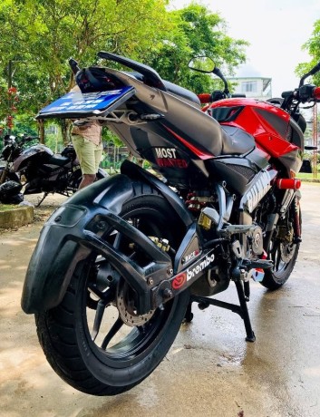 bajaj-pulser-ns-200-bhbs4-2019-big-5