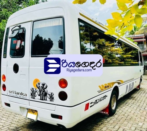 mitsubishi-bola-rosa-fuso-2008-bus-big-2