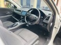honda-vezel-z-gread-small-2