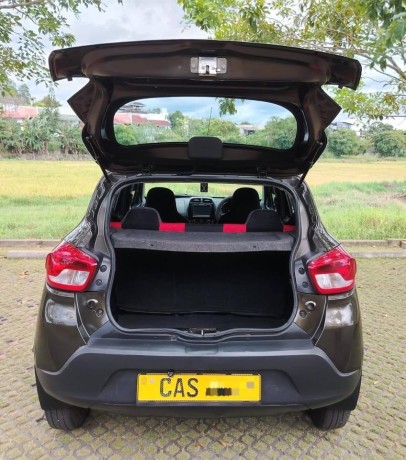 renoult-kwid-rxt-2016-big-4