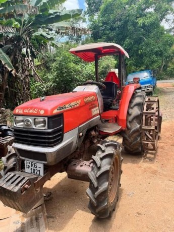 kubota-4wd-l4508-tractor-big-4
