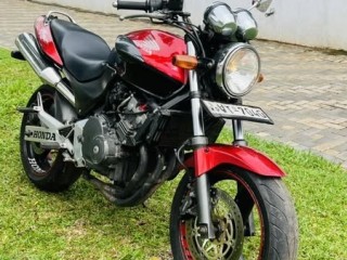 honda-hornet-ch-150