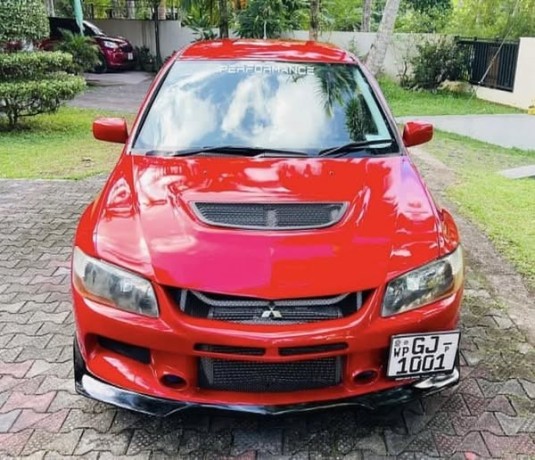 mitsubishi-evolution-vii-big-0
