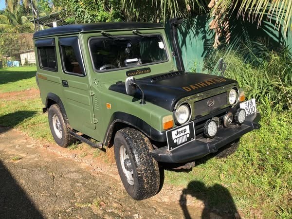 daihatsu-f50-jeep-big-2