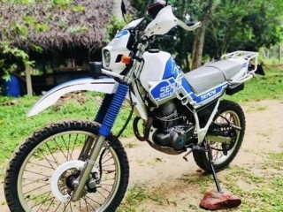 yamaha-serow-225