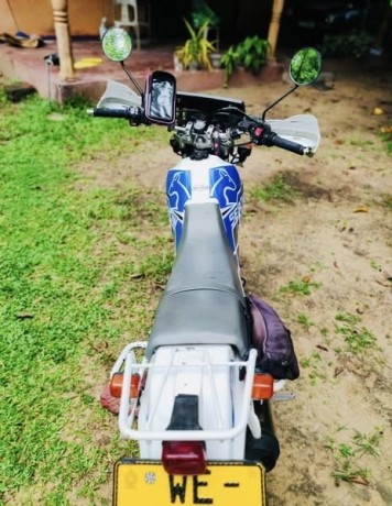 yamaha-serow-225-big-3