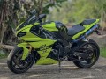 yamaha-r1-small-2