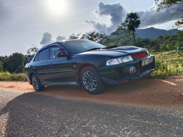 mitsubishi-lancer-ck2-2000-big-2