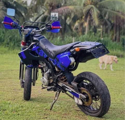 kawasaki-d-tracker-250-d1-big-1