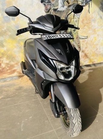 honda-dio-dx-2019-big-1