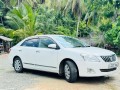 toyota-premio-g-superior-small-2