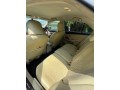 toyota-premio-g-superior-small-3