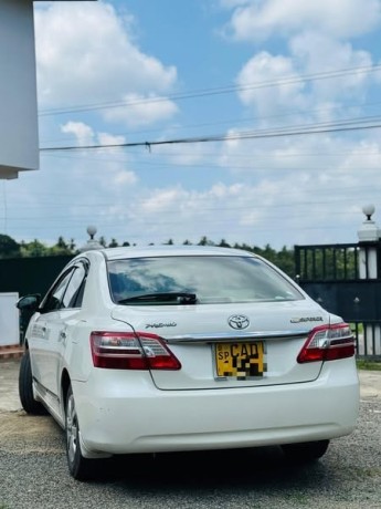 toyota-premio-g-superior-big-1