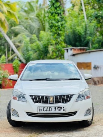 toyota-premio-g-superior-big-4