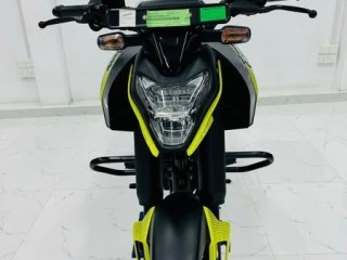 bajaj-pulsar-125-ns