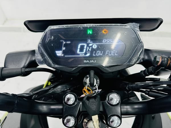 bajaj-pulsar-125-ns-big-3