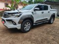 toyota-hilux-small-0