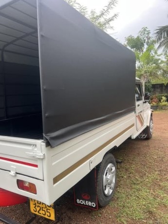 mahindra-bolero-big-3