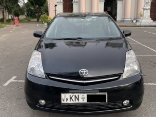 toyota-prius-2nd-generation-for-sale