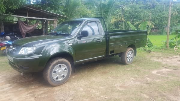 tata-xenon-2015-big-4